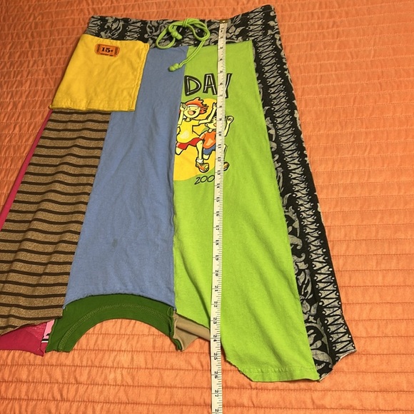 Handmade Recycled Upcycled T Shirt Skirt One of a Kind Unique approx size M - Picture 8 of 14